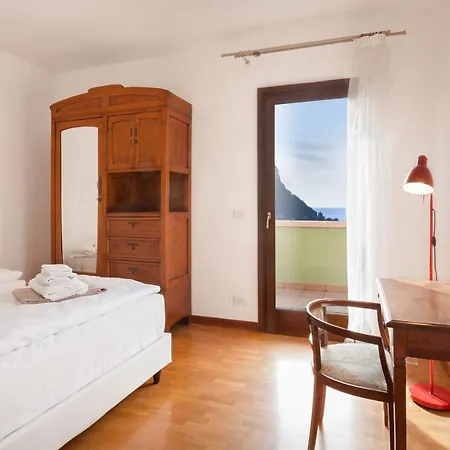 Apartment Regina Gardesana With Pool Garda (Verona)