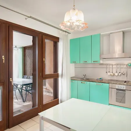 Apartment Regina Gardesana With Pool *